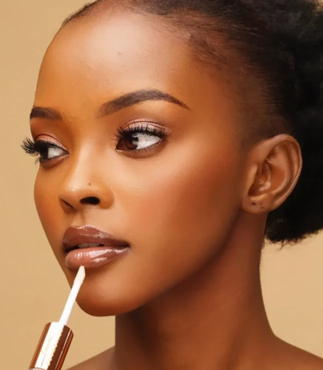 lip-gloss-header